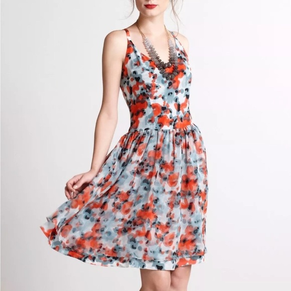 Vessel by Timo Anthropologie Dress 100% Silk Sleeveless Back Bow Accents Size S - Picture 2 of 15